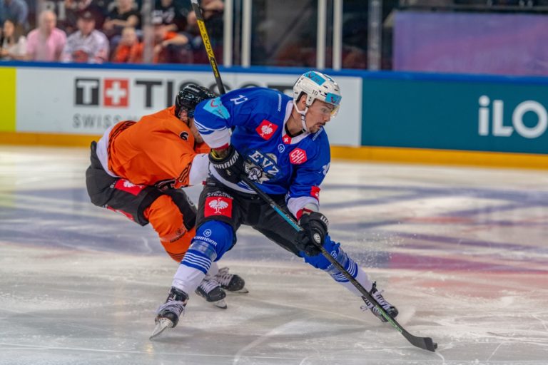 Champions Hockey League - EV Zug - HPK Hämeenlinna - Jérôme Bachofner